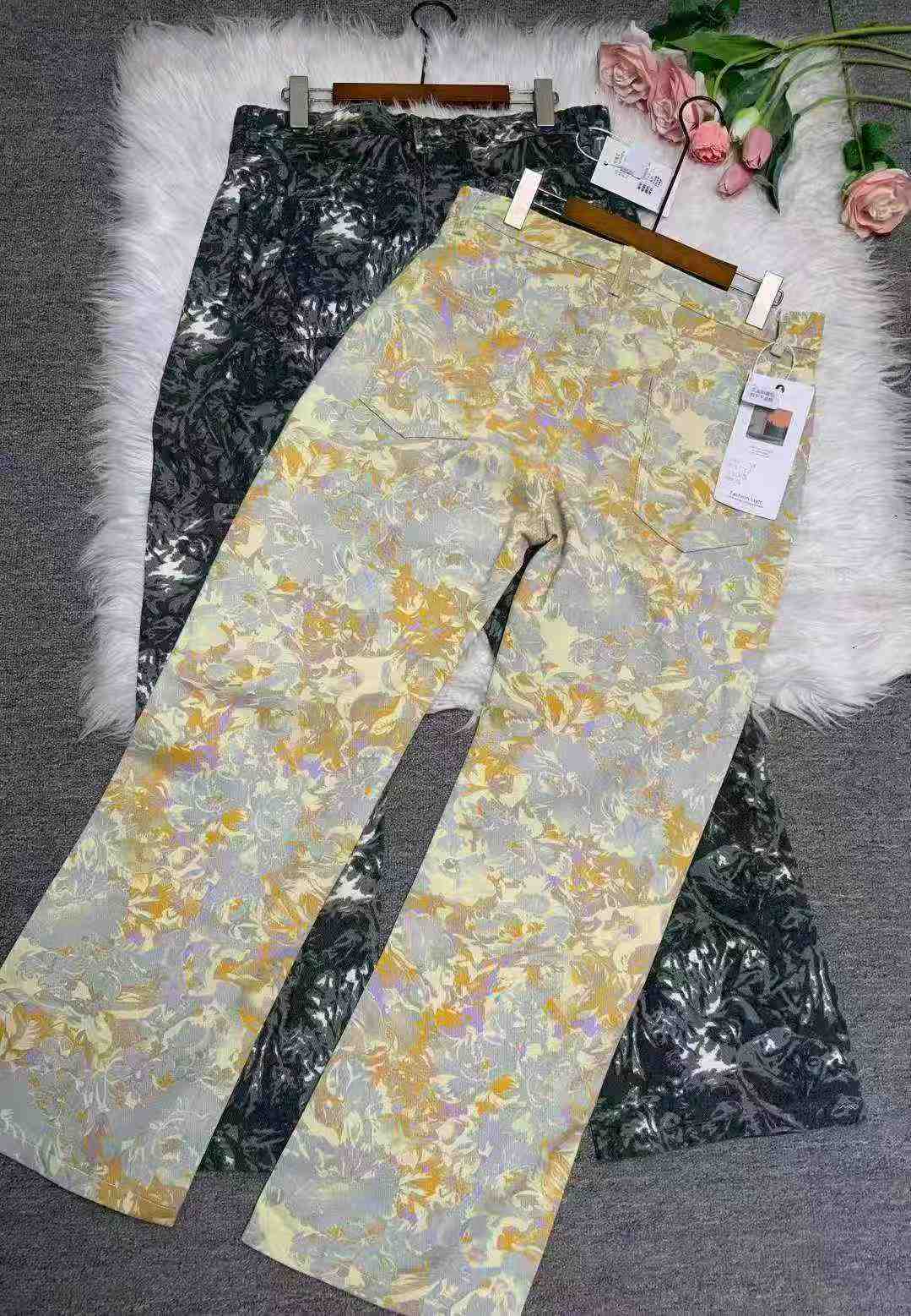 Men's Summer Yellow Jacquard Micro Flared Jeans 340 Pcs - Image 7