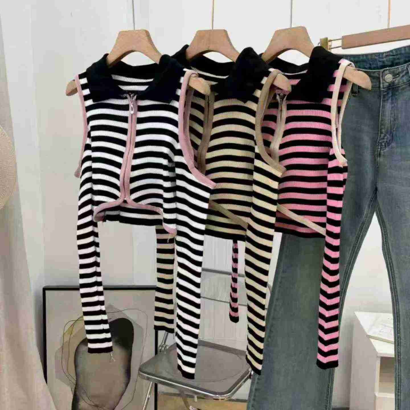 Spring Autumn New Off-shoulder Polo Collar Color-block Stripe Knit Zip Cardigan, 3070pcs, Individual Pack - Image 8