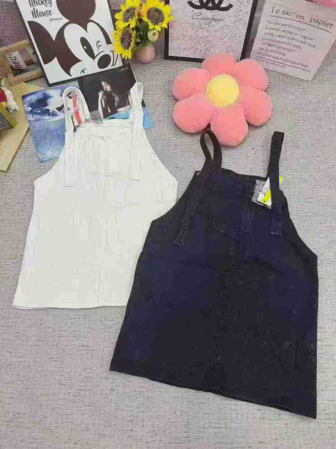 800 Pieces Women's Denim Camisole Dress - Image 2
