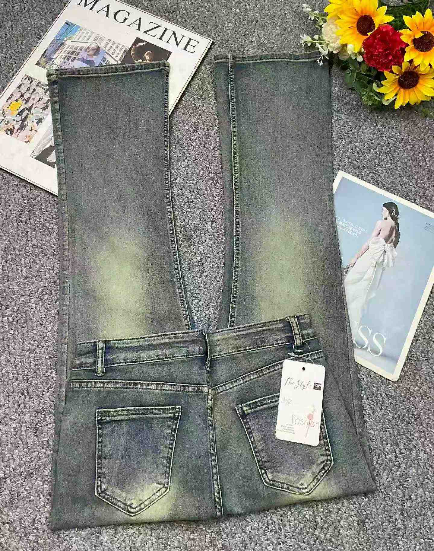 Yangi bahor-kuz yuqori cho'ziluvchan retro yuvilgan paxtali kengayadigan jinsi shimlar, taxminan 700 dona - Image 3