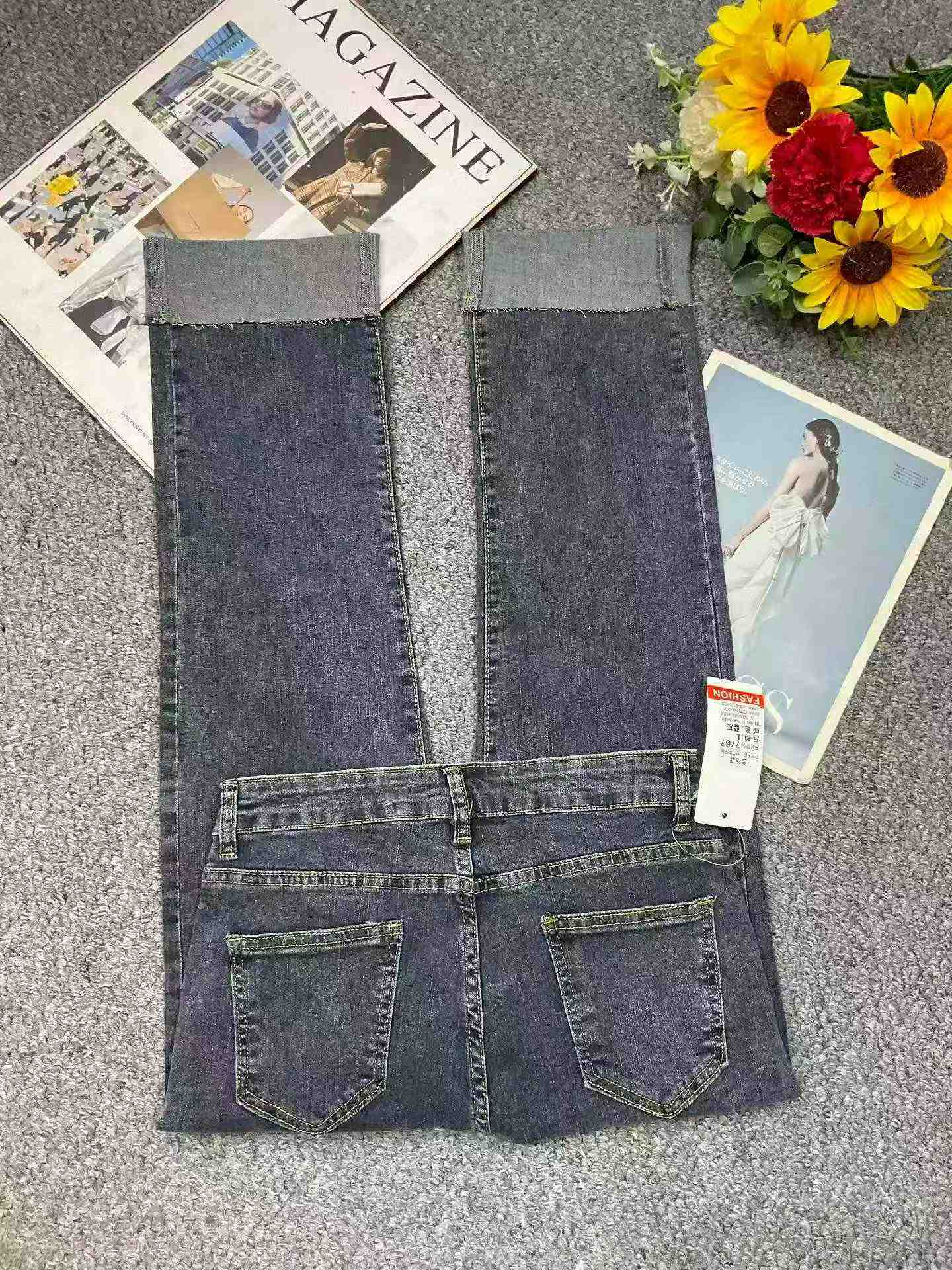 Jeans za Sigara Mpya za Msimu wa Masika na Kiangazi, Zenye Unyumbufu wa Juu, Zilizotengenezwa kwa Pamba Iliyoshwa kwa Mtindo wa Kizamani, Ukubwa S-XL, Takriban Vipande 1150, Vikiwa na Kifurushi cha kila kimoja pamoja na lebo ya kuning'inia - Image 3