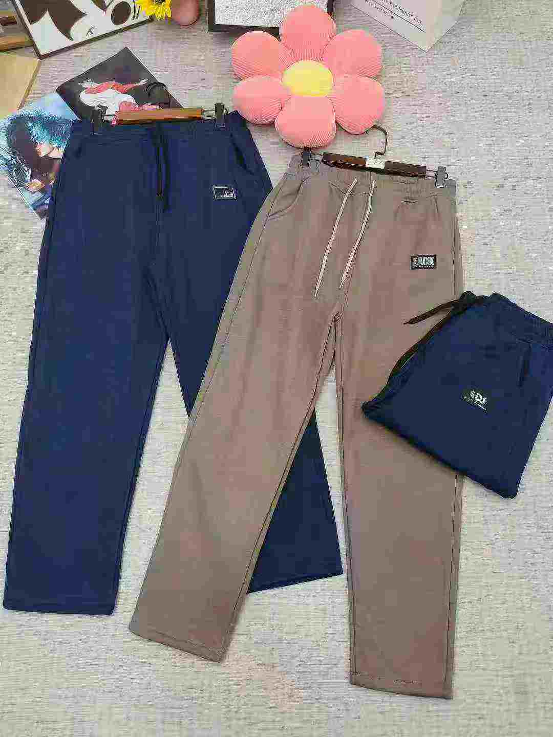 2740 Pcs Men's Fleece Lined Sweatpants - Image 6