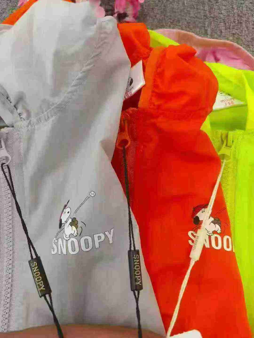 Snoopy Unisex Kids Printed Hooded Sun Protection Jacket About 8000 Pcs - Image 7