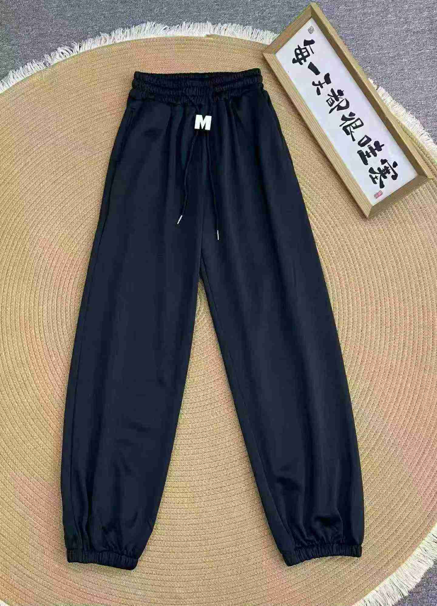 American Casual Sweatpants 227 Pieces - Image 4