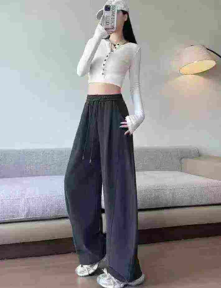 American Casual Sweatpants 227 Pieces - Image 5