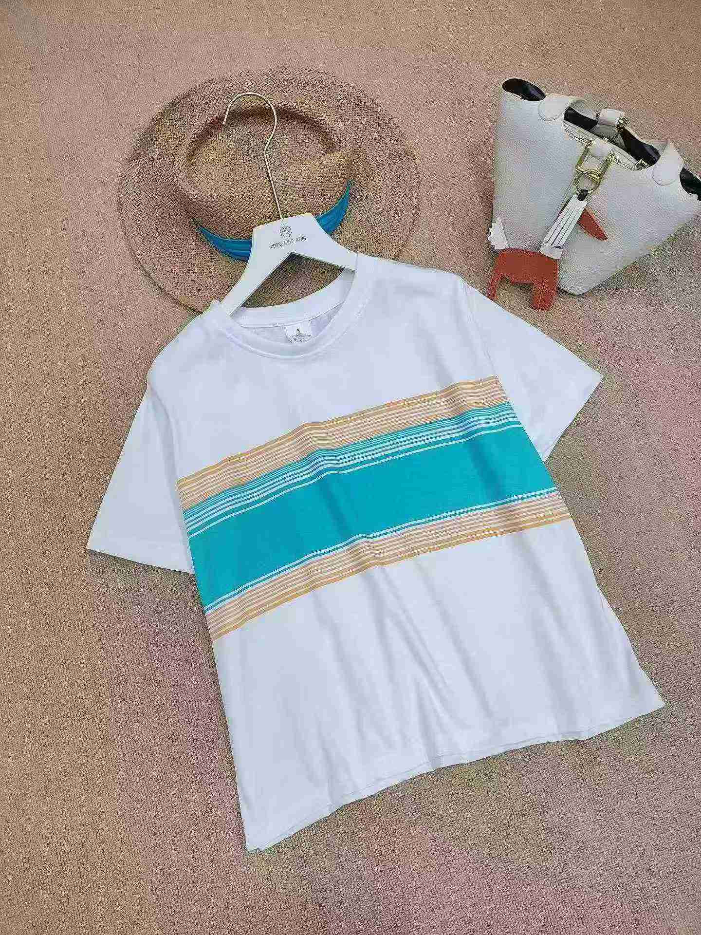 256 pièces de t-shirts décontractés en coton à manches courtes à rayures simples et colorblock - Image 5