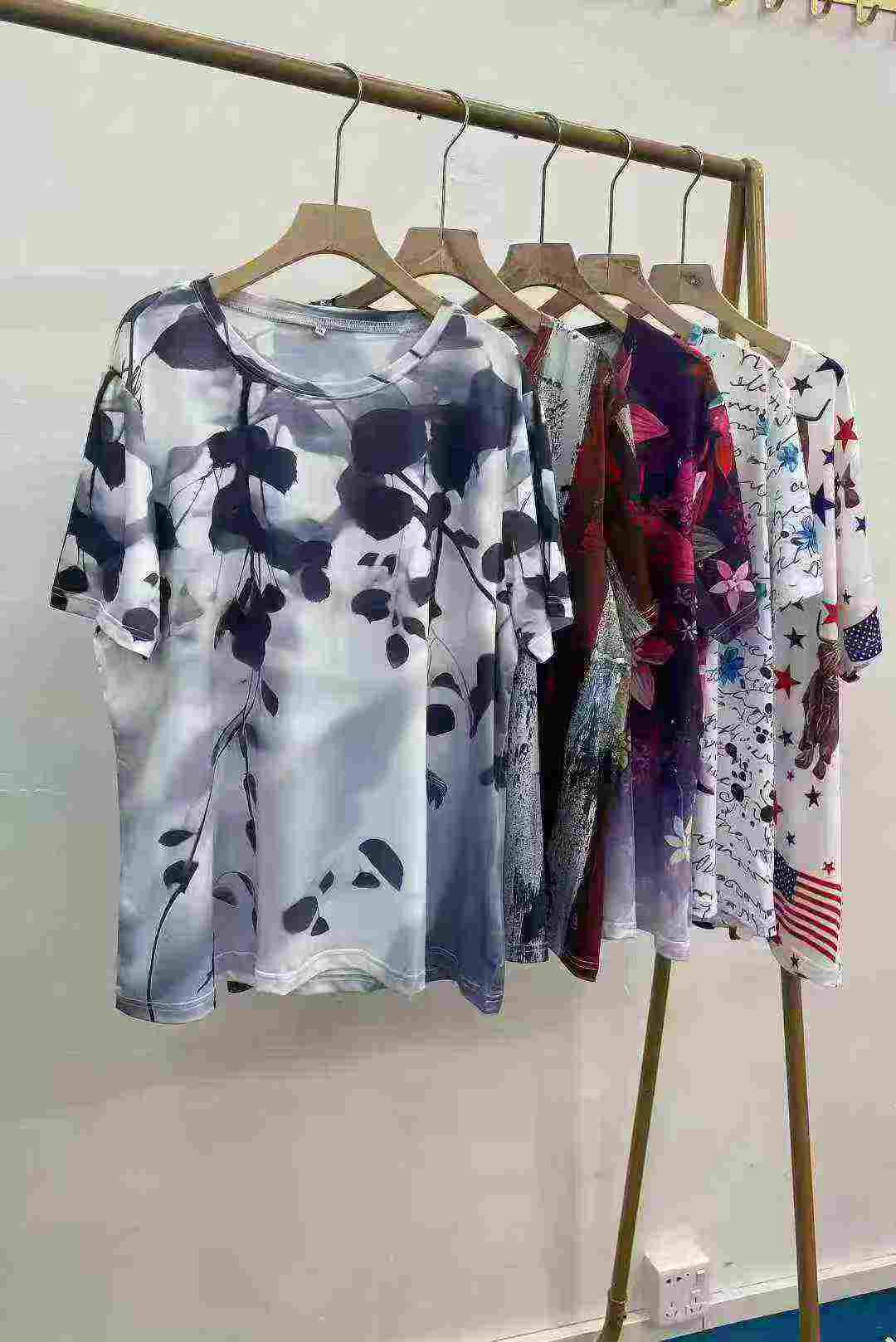 240 Keping T-Shirt Lengan Pendek Leher Bulat Bercorak Gaya Longgar Kasual - Image 5