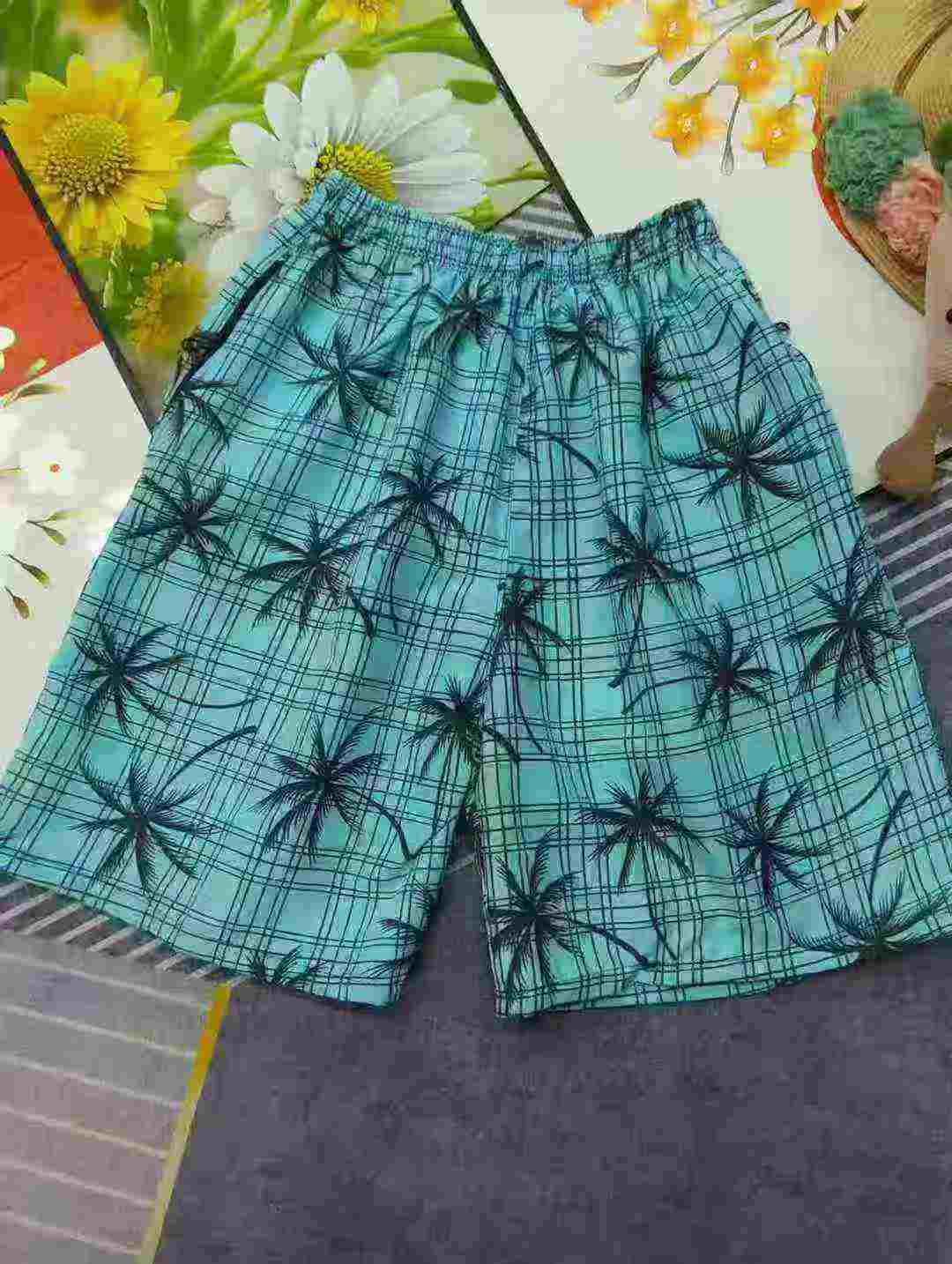 3000 Pcs One Size Men's 5-inch Beach Shorts - Image 7