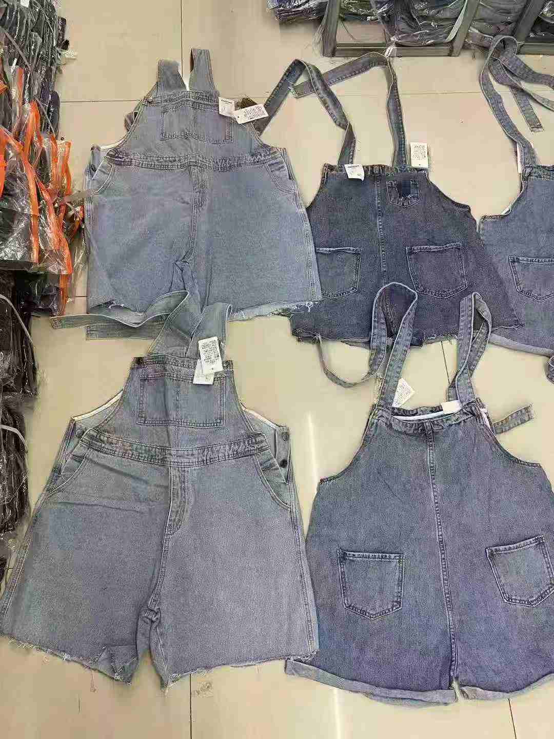 2000 Pcs Washed Mixed Denim Overall Shorts & Skirts Bulk Clearance Wholesale - Image 2