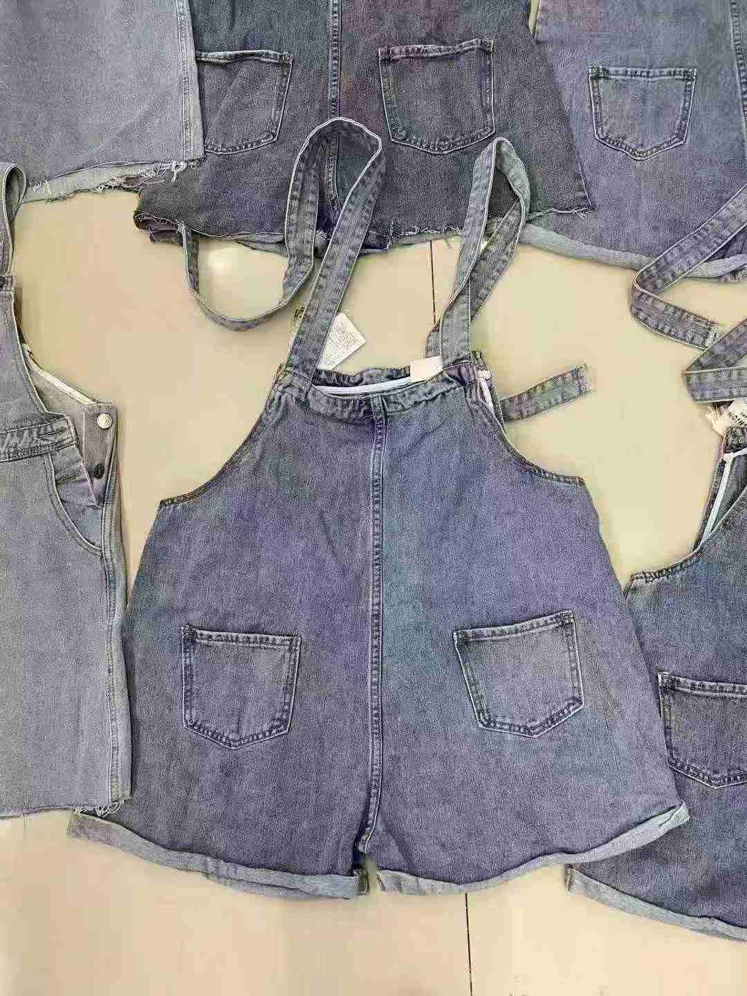 2000 Pcs Washed Mixed Denim Overall Shorts & Skirts Bulk Clearance Wholesale - Image 3
