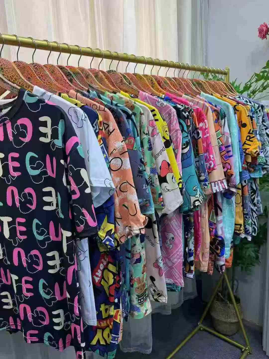 4440 sztuk damskich oversize letnich krótkorękawowych T-shirtów z nadrukiem - Image 8