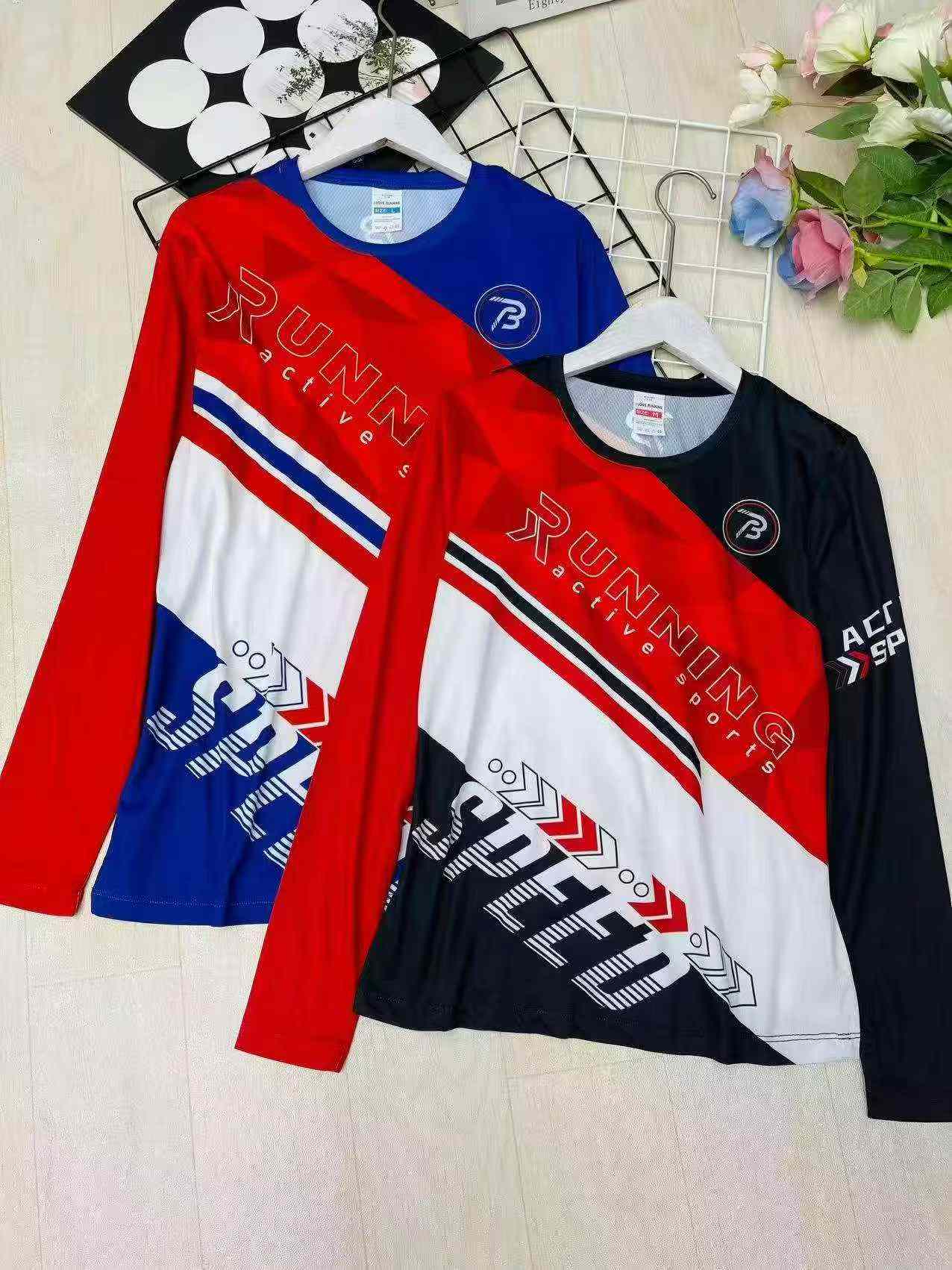 657 Pcs Sports Long Sleeve T-Shirts Clearance - Image 8