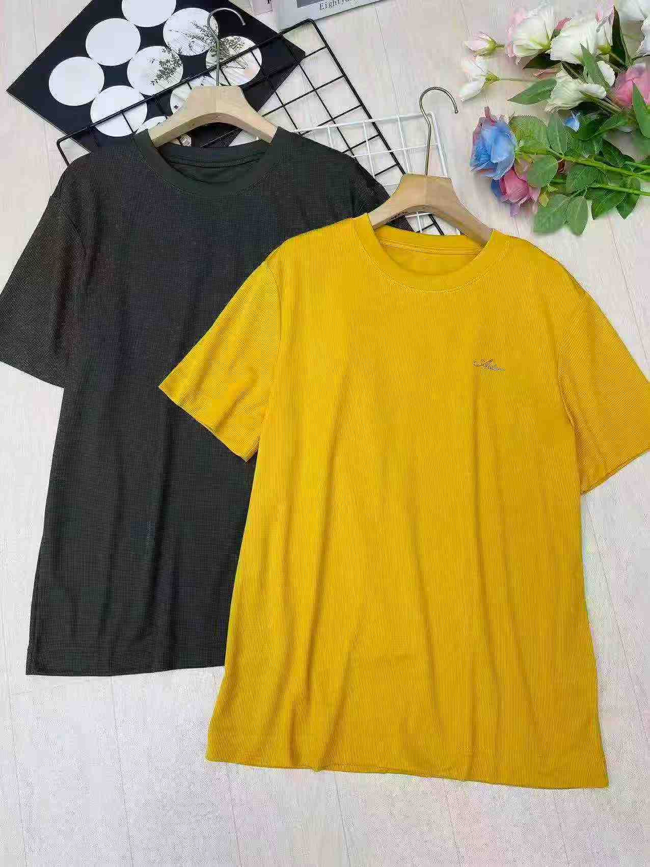 Good Quality Men's Short Sleeve T-shirts, Total 338 Pcs Clearance - Image 4