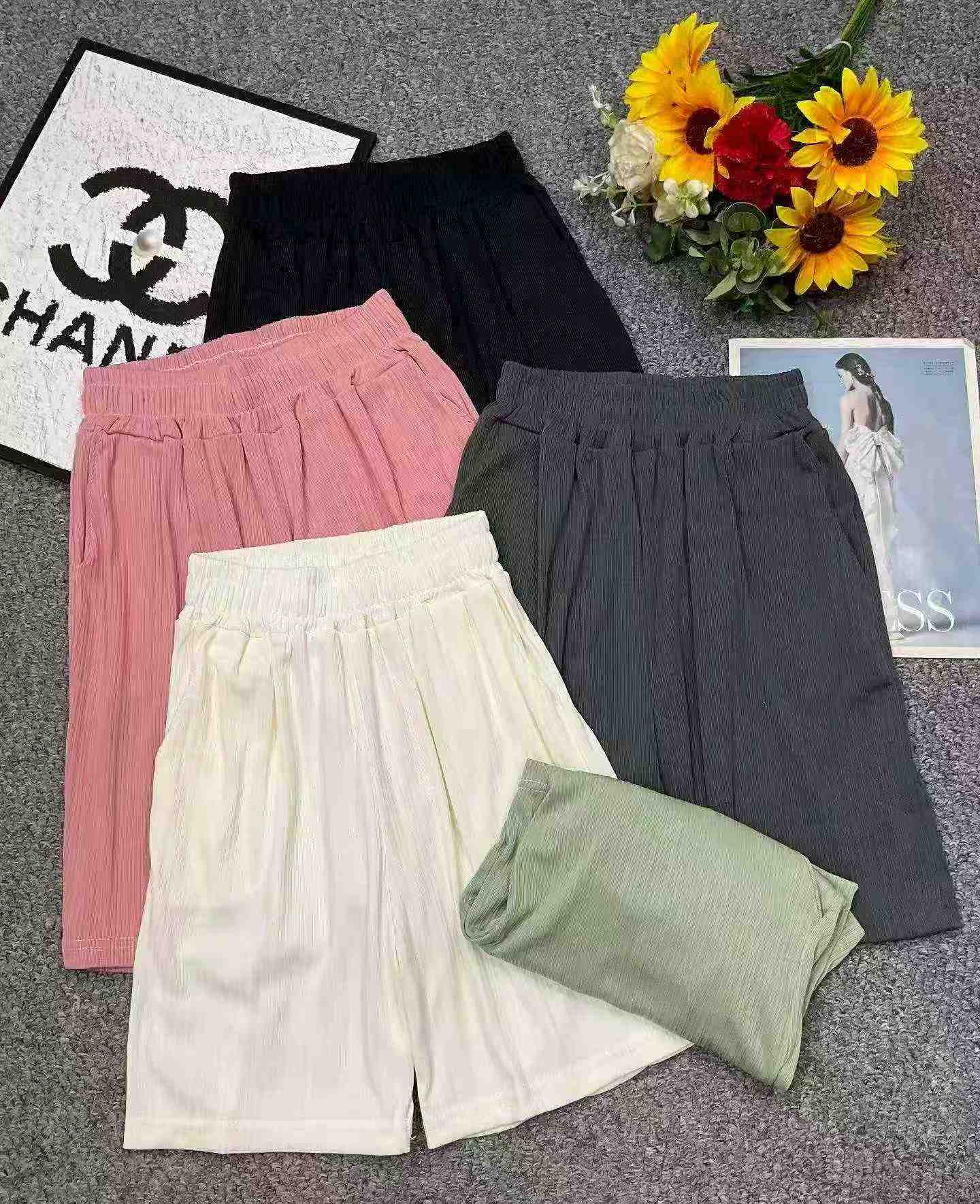 Summer New Loose Wide-leg Ice Silk Casual Shorts 1595 Pieces Wholesale Stock - Image 3