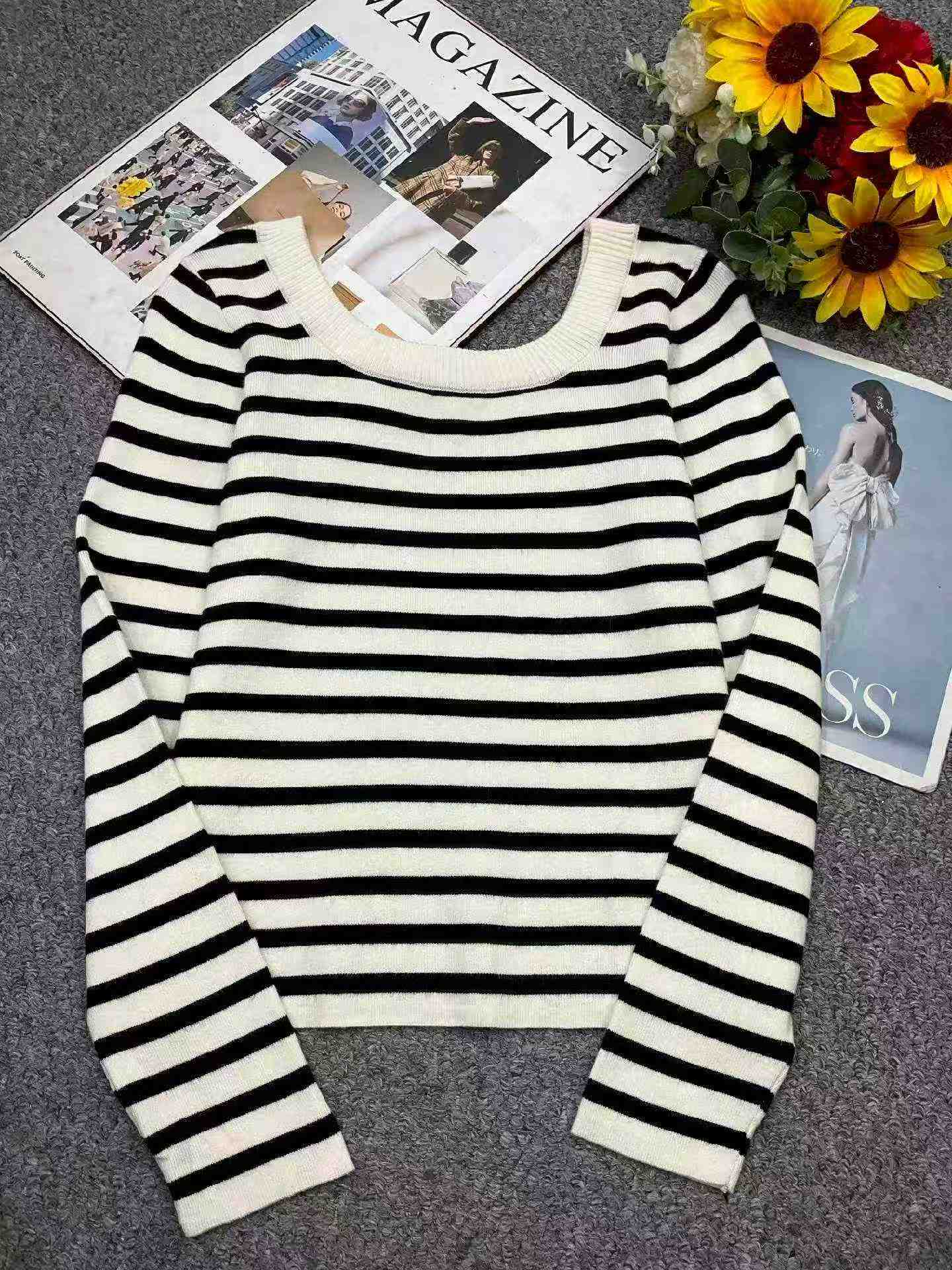 Spring Autumn Retro Color-block Stripe French U-neck Long Sleeve Knit Pullover Sweater, 420 Pieces - Image 2