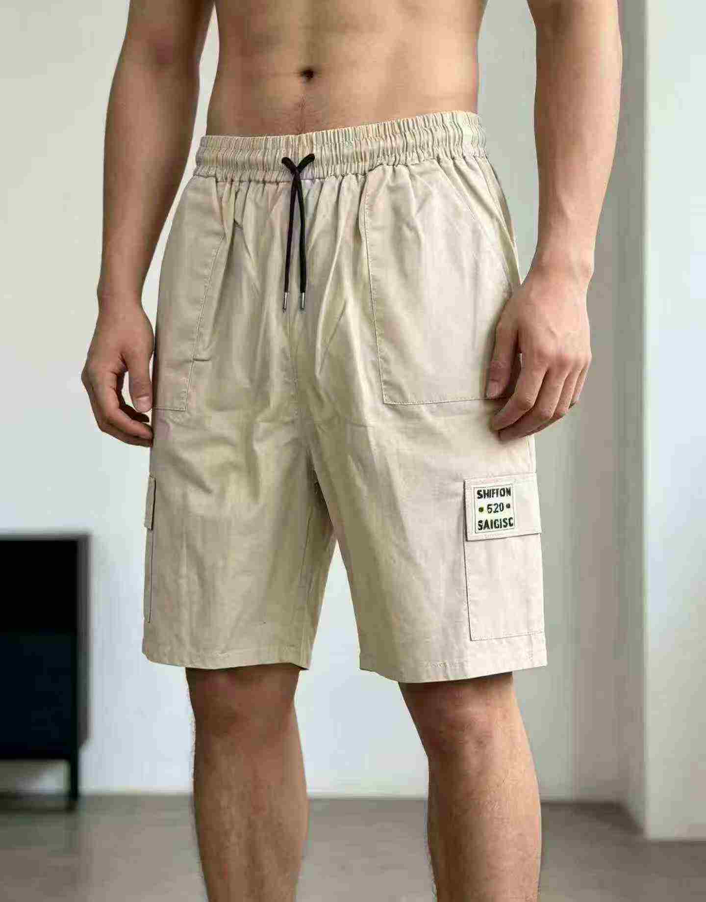 815 Pieces Cargo Cropped Pants & Shorts, Size M-2XL - Image 2