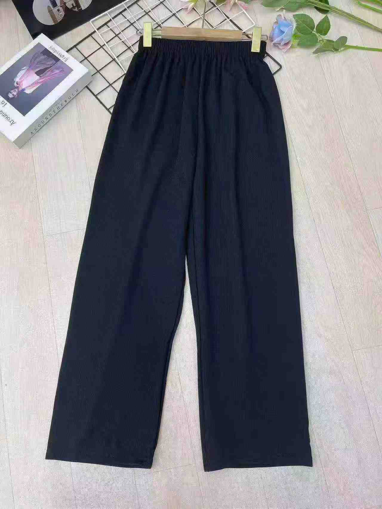 Korean Style Loose Wide-leg Straight Pants, 103 Pcs Clearance - Image 4