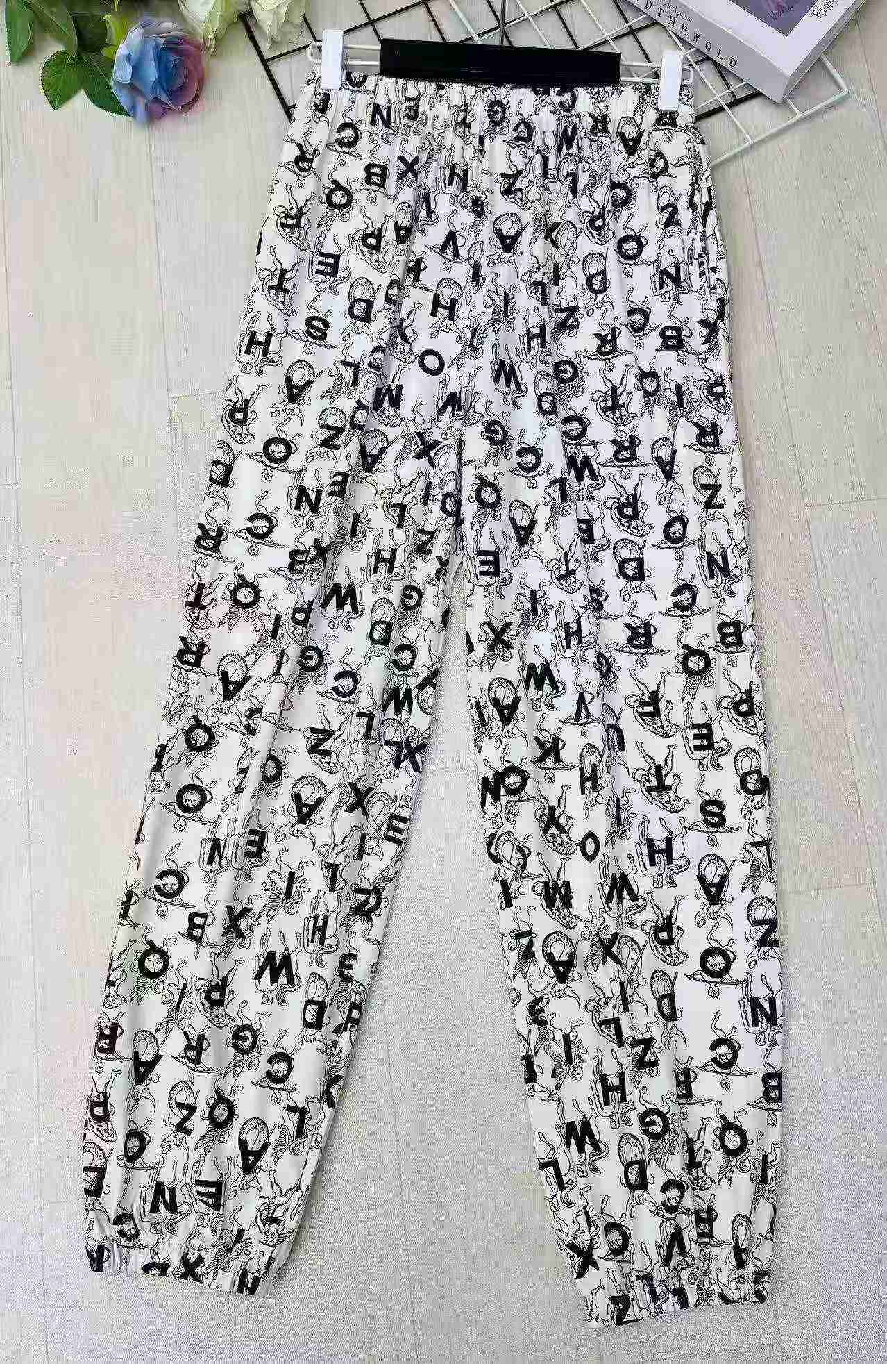 This Year New Casual Jogger Printed Pants, Total 541 Pieces - Image 4