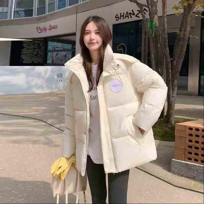 6413 Pcs Women's Korean Style Short Detachable Hood Padded Coat - Image 1