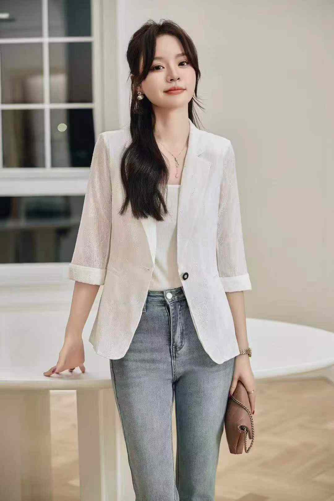 High Quality Women's Mid-sleeve Blazer, 3 Colors, S-4XL, 340 Pieces - Image 1