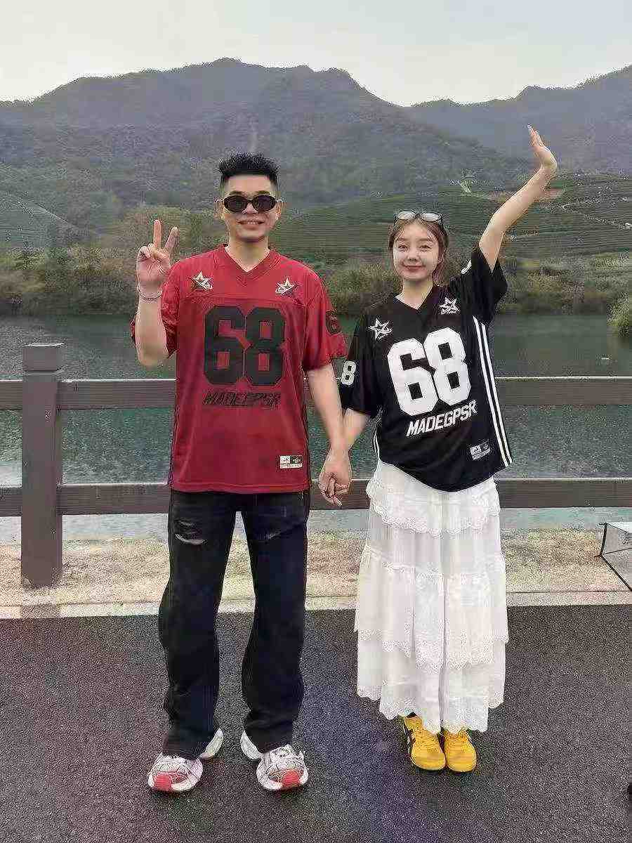 Unisex American Style Number Print Loose Short Sleeve Baseball Jersey T-shirt 4320 Pieces - Image 1