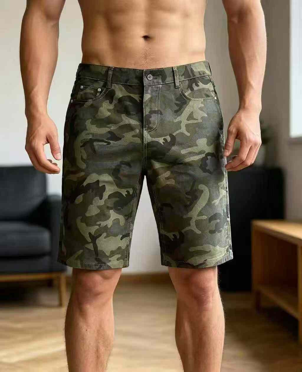 New Summer Men's High Stretch Loose Denim Shorts, About 1000 Pieces - Image 1