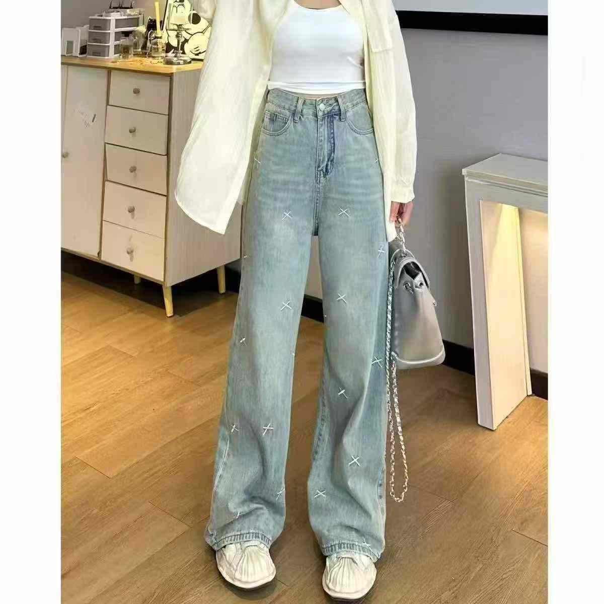 Embroidered Straight Wide Leg Jeans, About 124 Pieces - Image 1