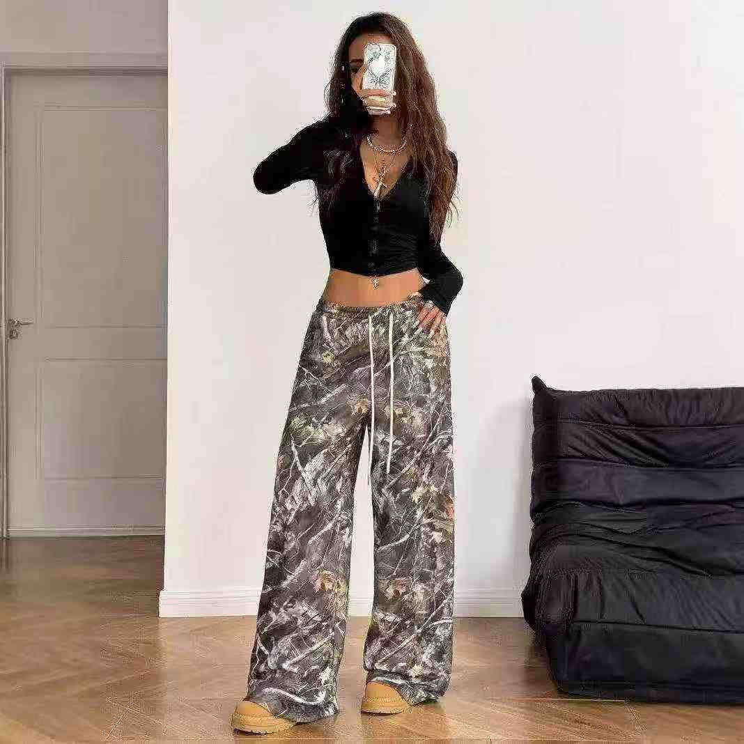 133 Pcs American Retro Branch Camo Print Loose Casual Pants - Image 1