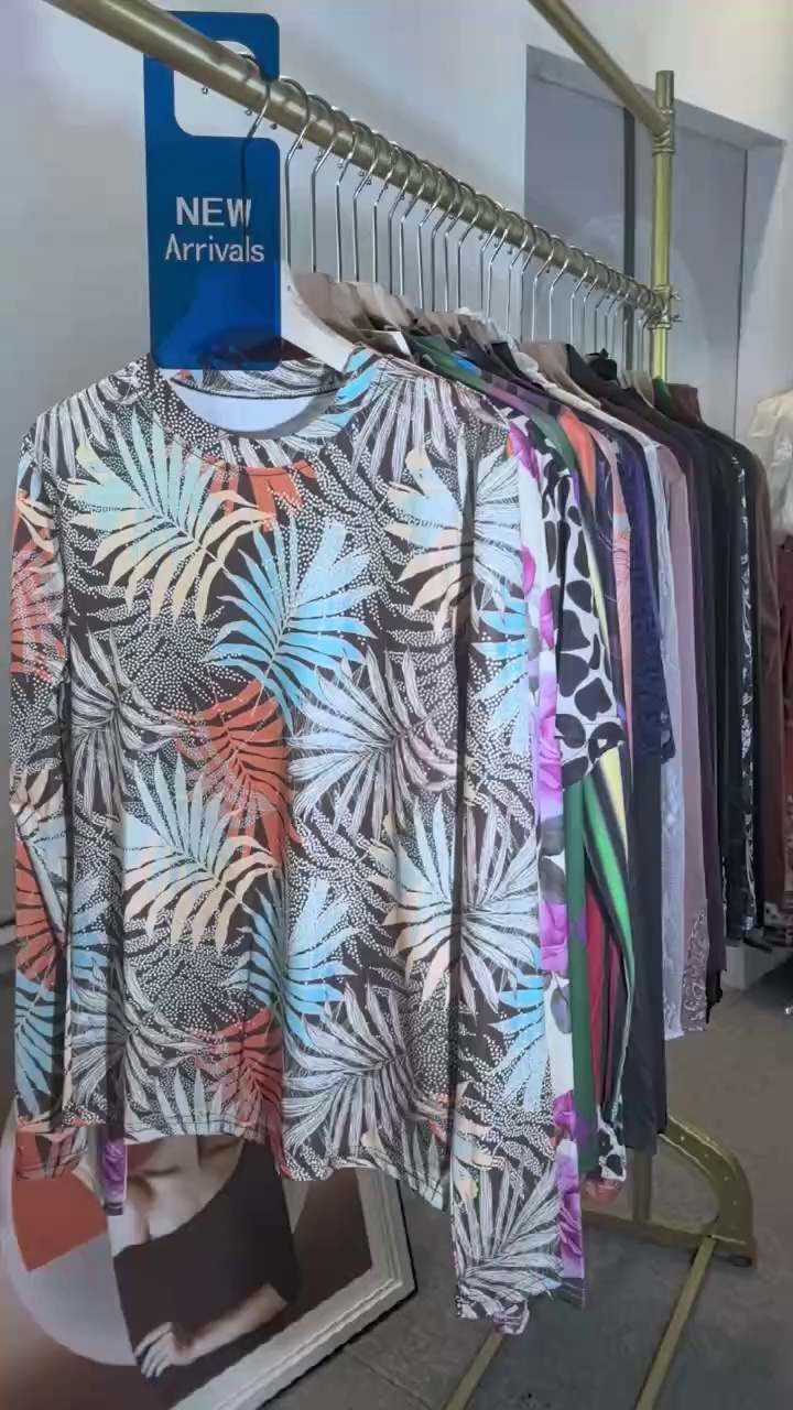 Kira-kira 4200 Keping Top Asas Lengan Panjang Serbaguna Bergaya Borong - Image 2