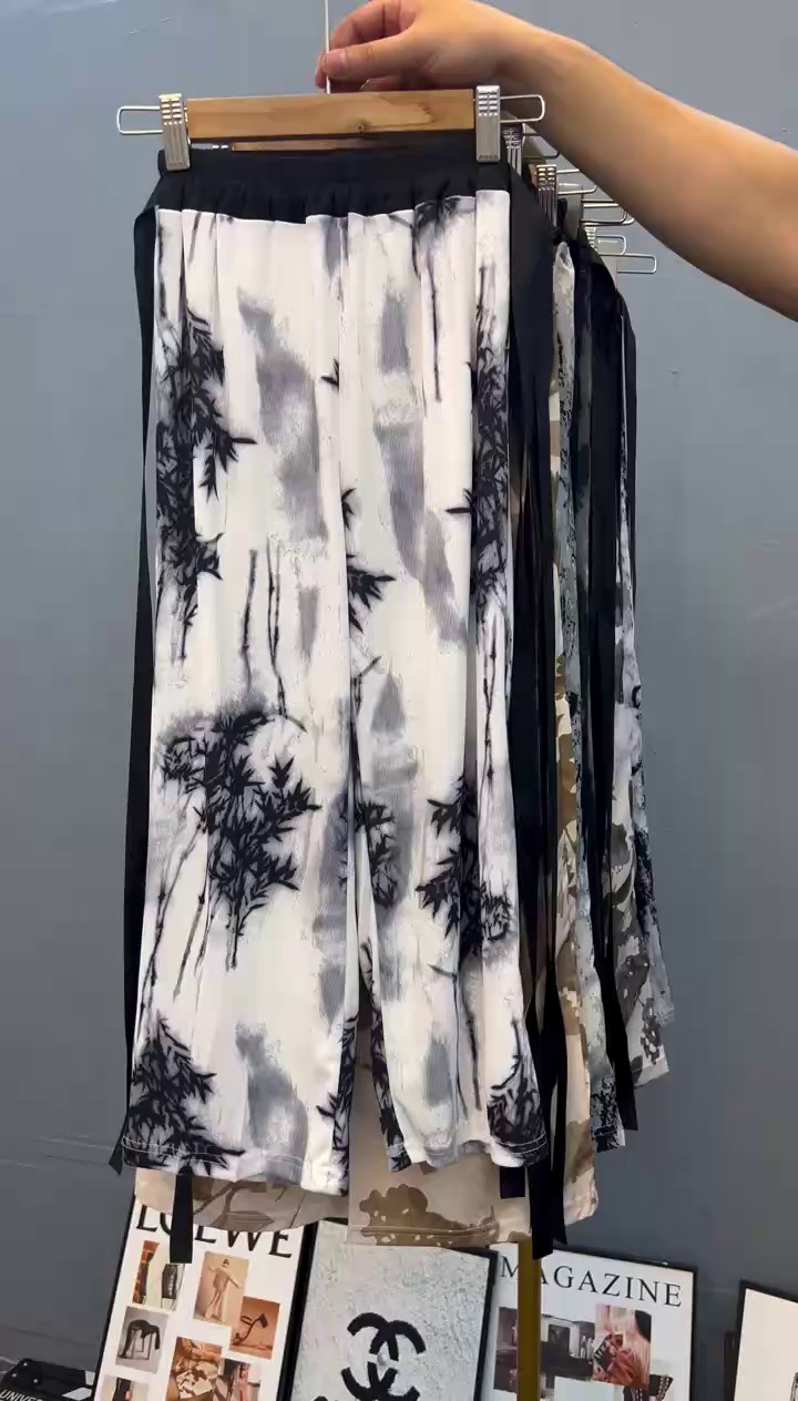 700 Piezas de Pantalones Infantiles Holgados de Pierna Ancha con Diseño de Pintura a Tinta de Estilo Chino - Image 2