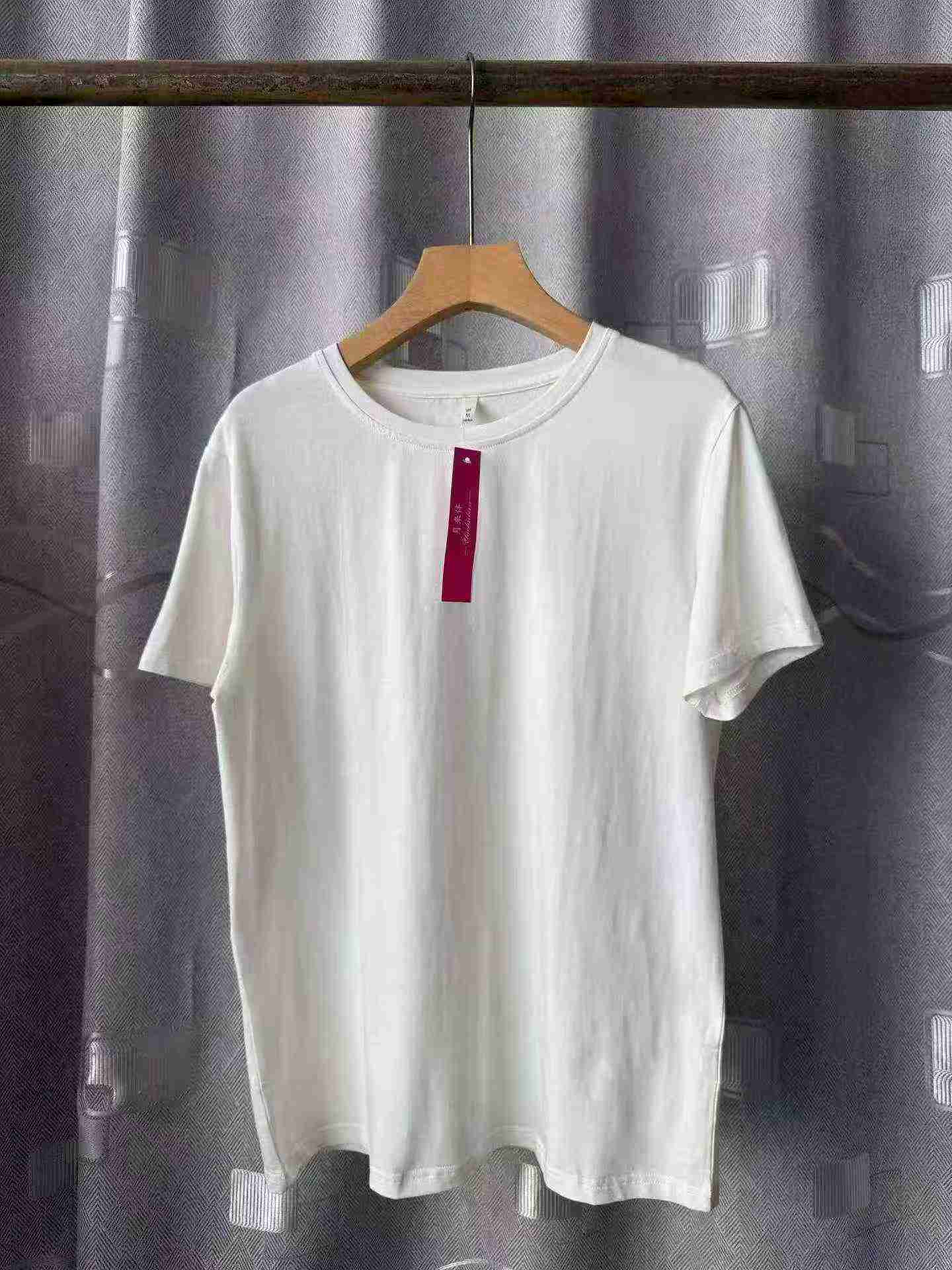 Summer Unisex Loose Plain Cotton T-Shirts, About 2800 Pieces - Image 1
