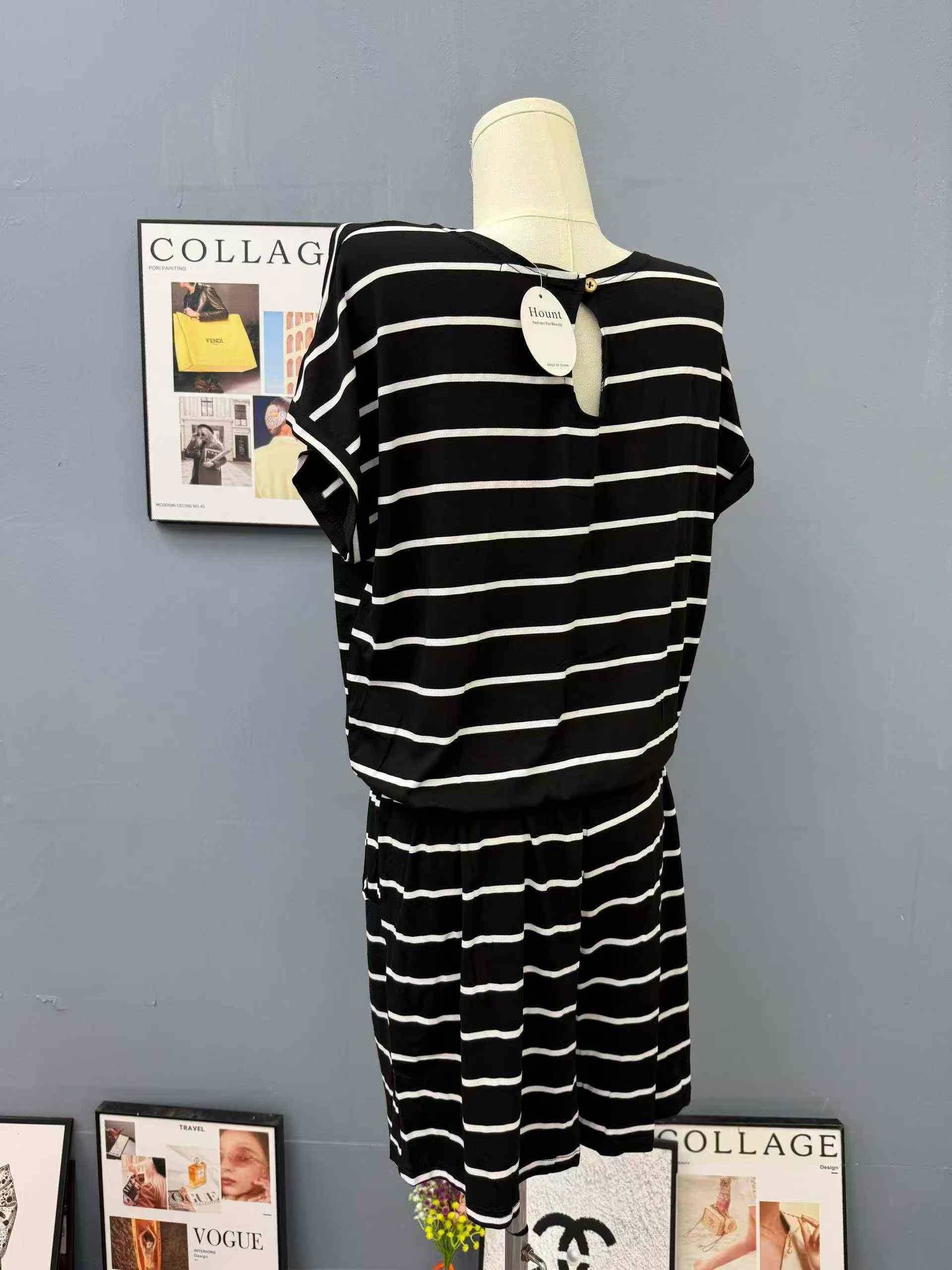 Women's Plus Size Drawstring Short Sleeve Rompers 950PCS - Image 1