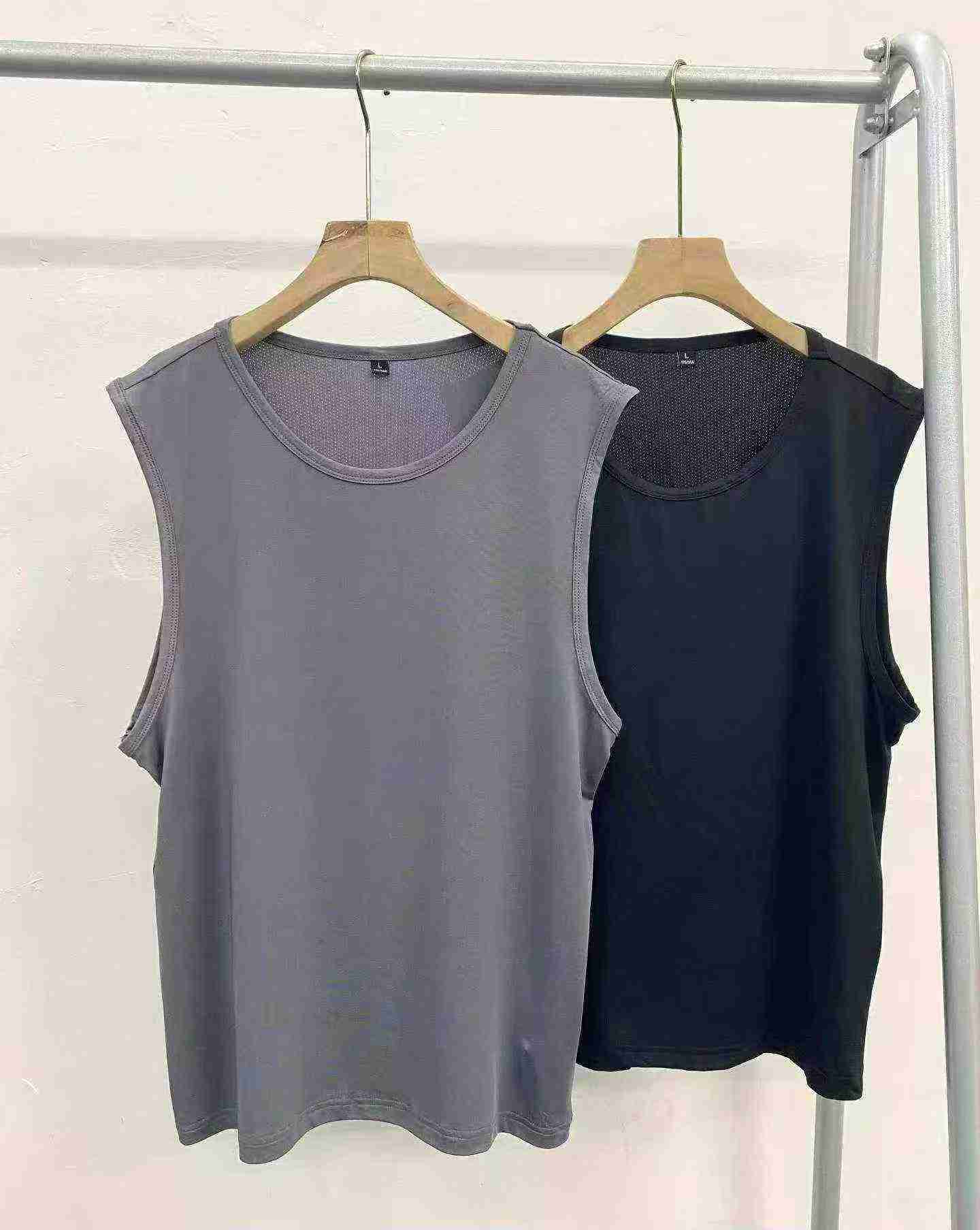 513 Pieces Ice Mesh Quick Dry Fitness Sports Tank Top - Image 1