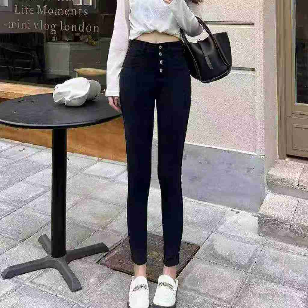 New Spring Summer High Stretch Skinny Jeans, About 300 Pieces - Image 1
