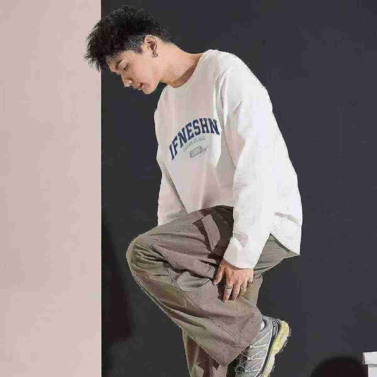 Long Sleeve Oversized T-shirts 4000 PCS - Image 1