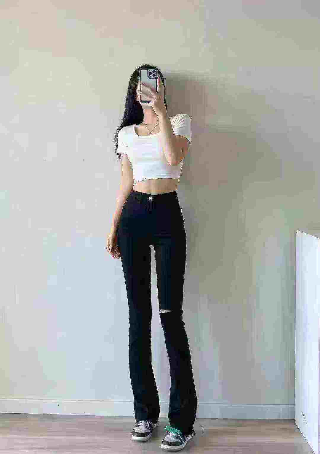 About 260 Pcs High Quality Spring Autumn American Retro Frayed High Waist Flared Floor-length Jeans S-XL - Image 1