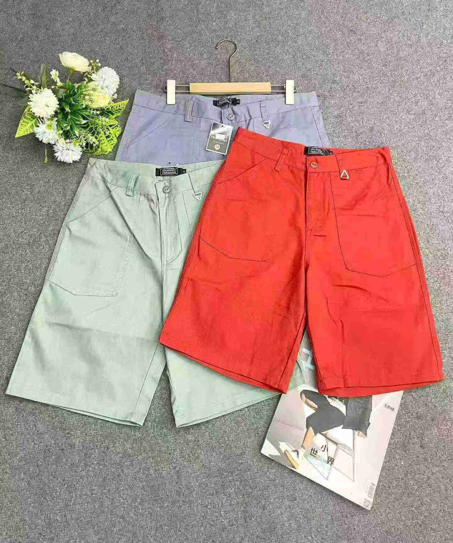 119 Pcs Casual Five-inch Shorts Size 30-38 - Image 1