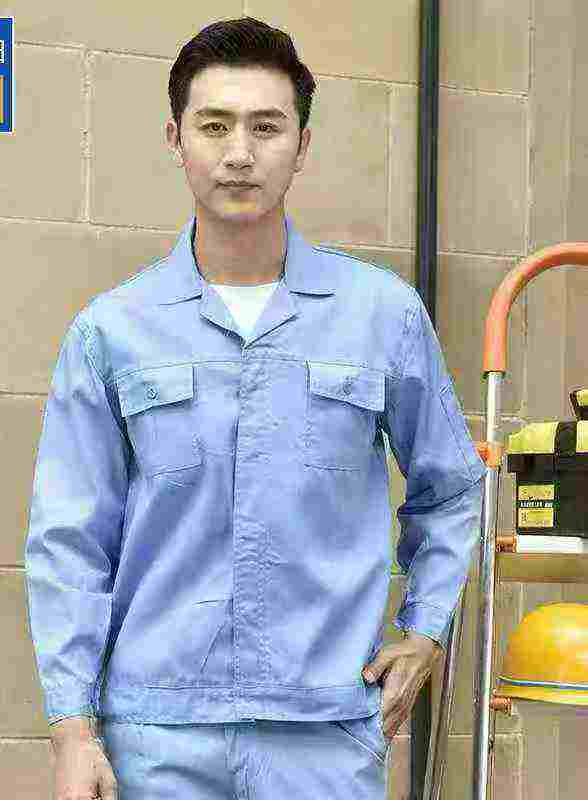 400 Pcs Long Sleeve Workwear Coats - Image 1