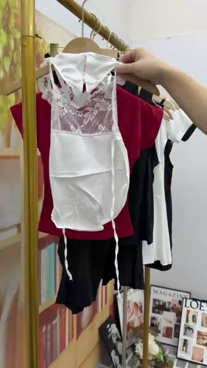 Clearance 970 Sets Sexy Lingerie Camisole Slim Set One Size - Image 1