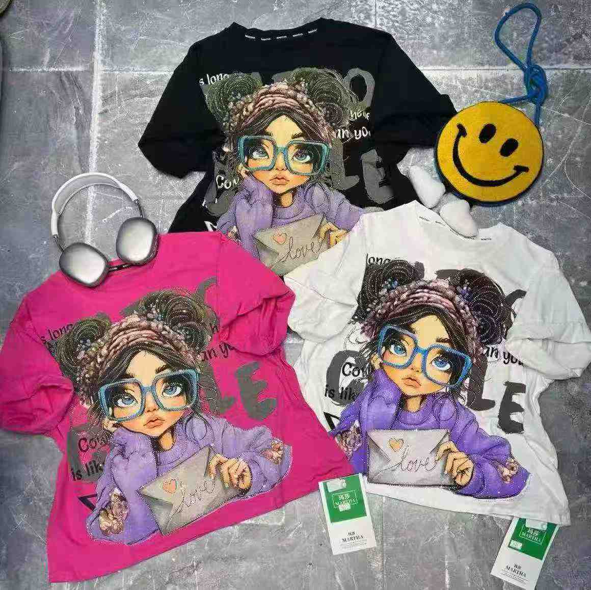 6000 Pcs Heavy Rhinestone Cartoon Print Loose Cotton Short Sleeve T-shirts - Image 1
