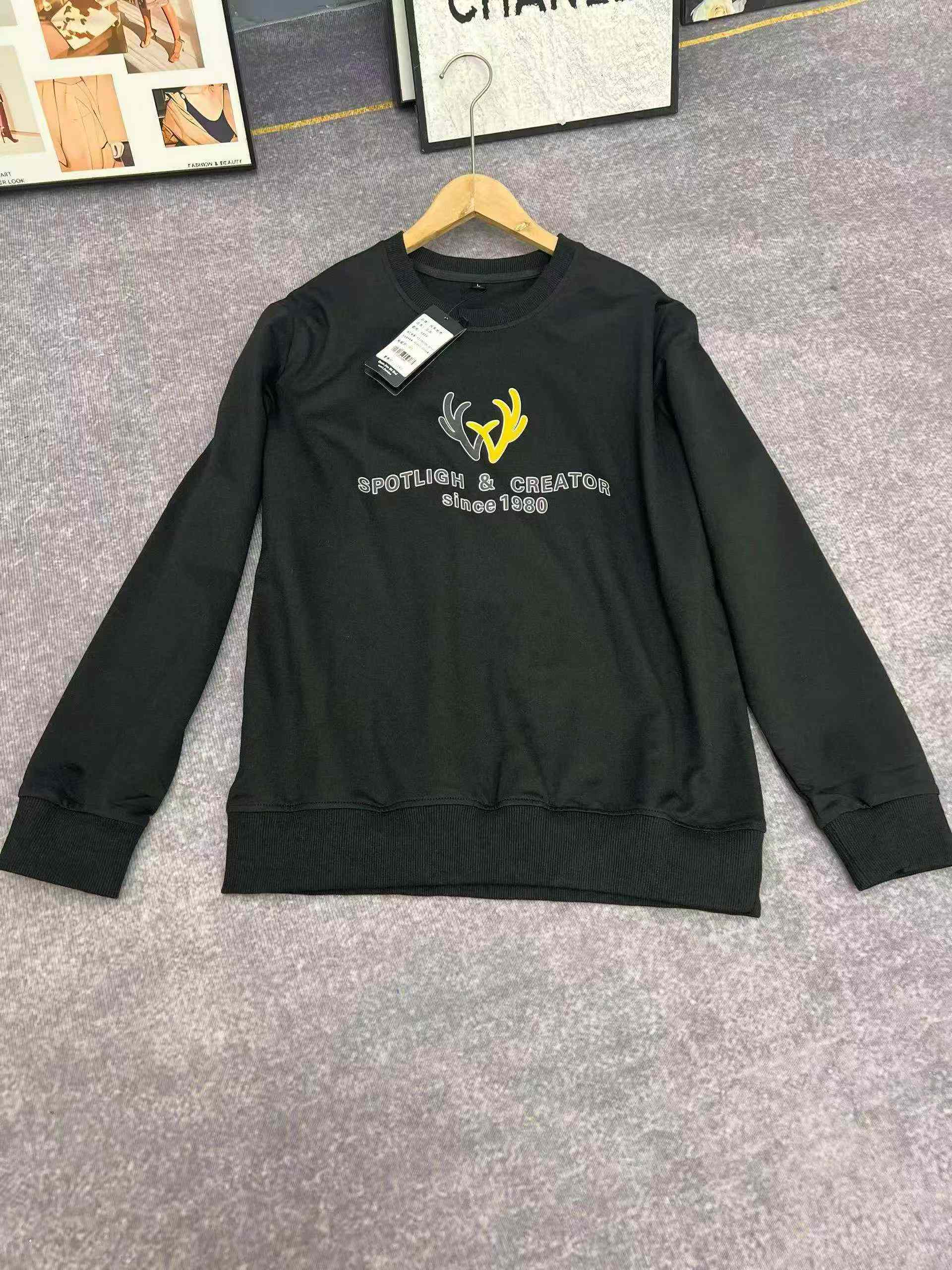 255 Pcs Couple Style Cotton Loose Crew Neck Sweatshirts - Image 1