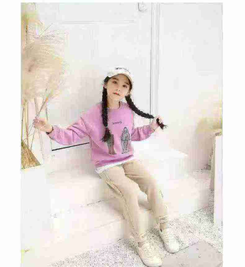 About 150 Pieces Mid Big Kids Cuffed Casual Sports Pants - Image 1