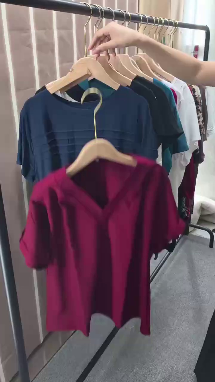 3200 Pcs Mixed Assorted Women's Short Sleeve T-Shirts Bulk Stock - Image 2
