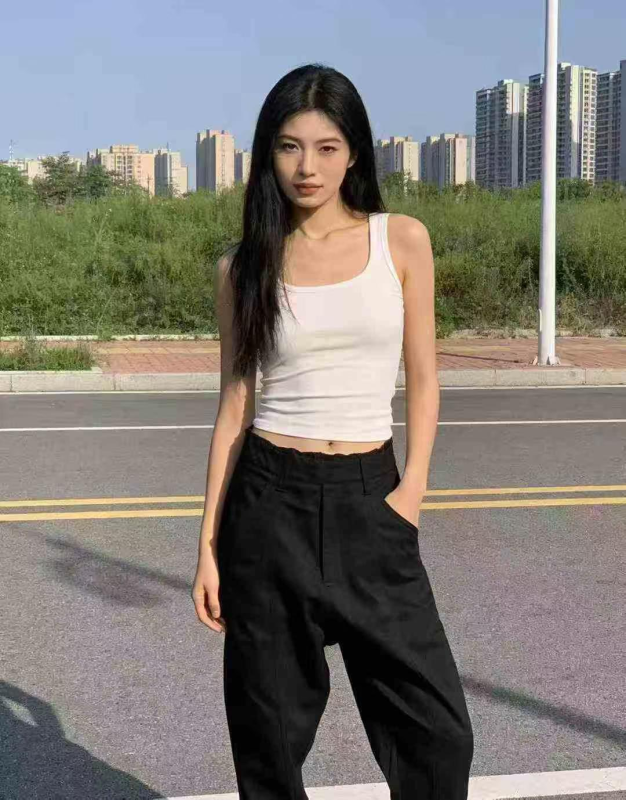 500 PCS Women's Twill Cotton Pants - Image 1