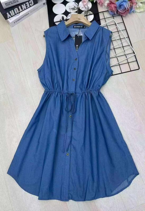 Foreign Trade Brand Dresses, Total 1011 Pieces, Clearance Sale - Image 1