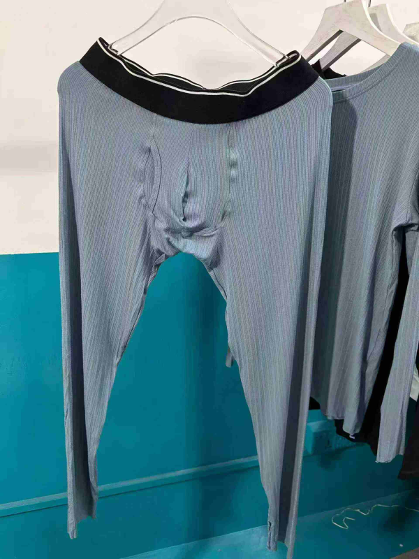 380 Sets Men's Pajama Loungewear Bulk Clearance - Image 1