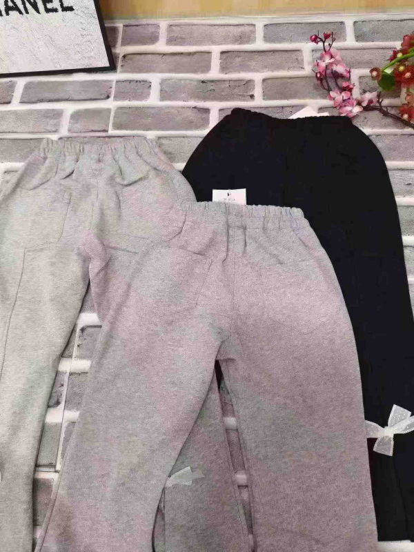 About 150 Pcs Spring Autumn New Girls Slim Flared Sweatpants - Image 1