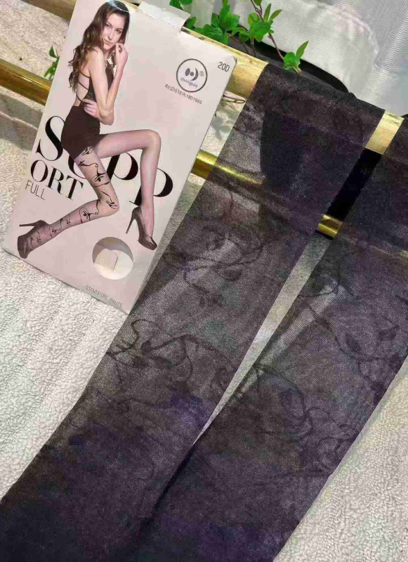 Takriban Vipande 400 vya Mchanganyiko wa Pantyhose Nyembamba Sana za Wanawake za Majira ya Joto - Image 1