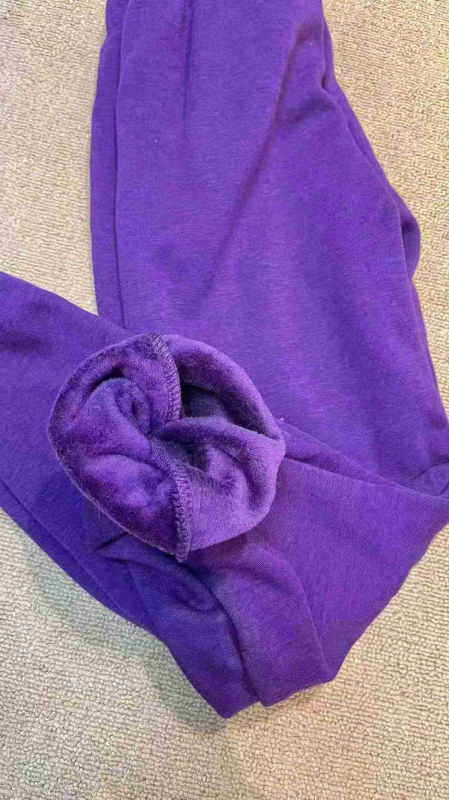 About 110 Pcs Clearance Kids Fleece Lined Sweatpants Sizes 110-160 - Image 1