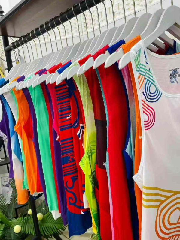 Quick Dry Sports Tank Tops, Total 1419 Pieces - Image 1